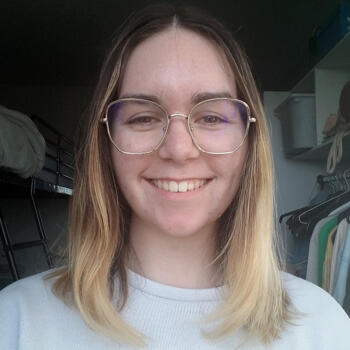 Babysitter in Brest: Virginie