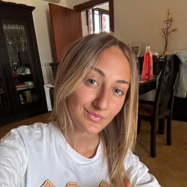 Babysitter in Lecce: Antonella