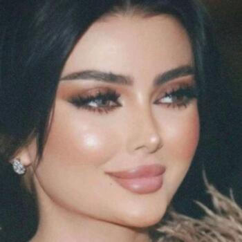 وظيفة جليسة أطفال في دبي: وظيفة جليسة أطفال Zahra