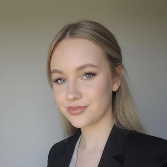 Babysitter in Krakow: Oliwia