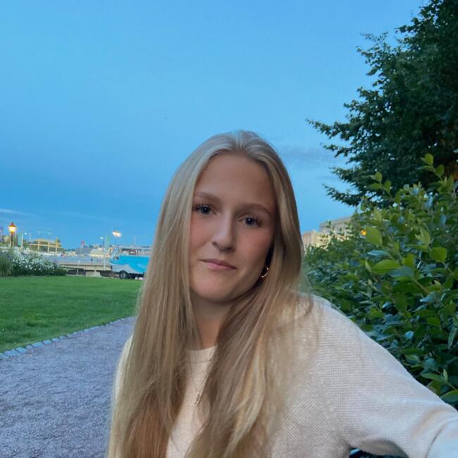 Barnvakt i Täby: Norah