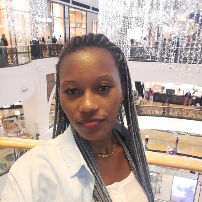 Babysitter in Dubai: Shalin