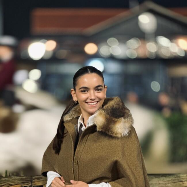 Babysitter em Beja: Maria