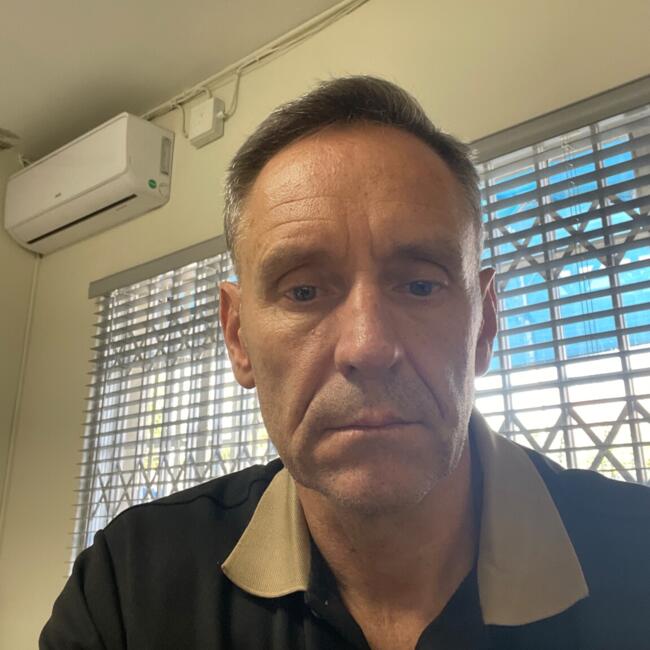 Babysitting job in Alberton: Richard