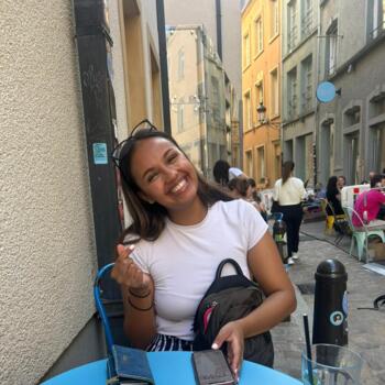 Nanny Kayl: Nuria