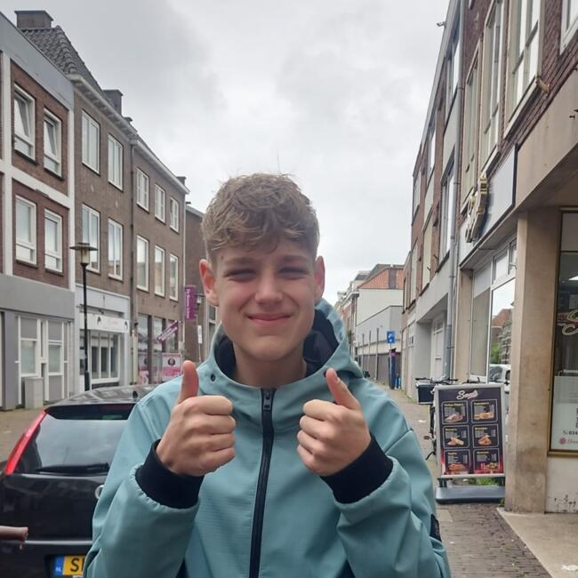 Oppas in Tiel: Jesper