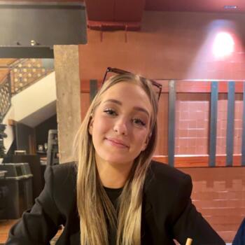 Baby-sitter Metz: Lena