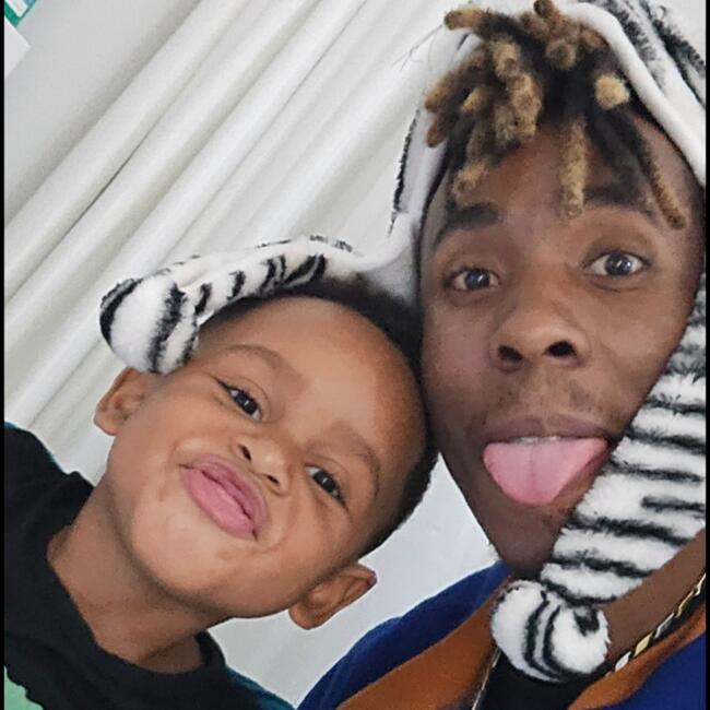 Babysitting job in São Paulo: Mairon