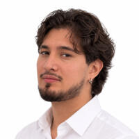 José