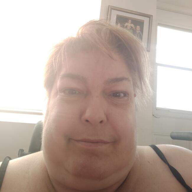 Baby-sitter in Montréal: Debbie
