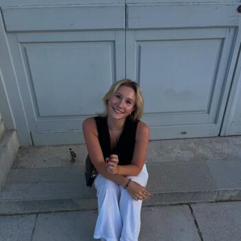 Babysitter in Wien: Leonie