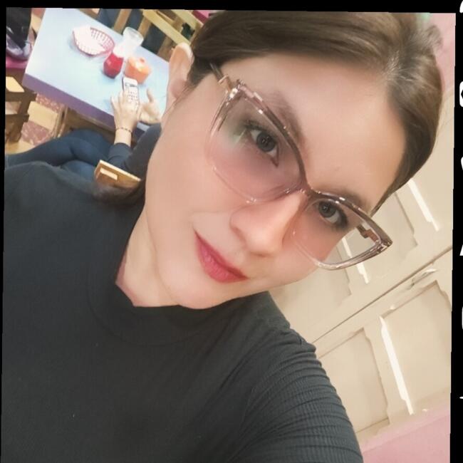 Niñera en Azogues: Madeline