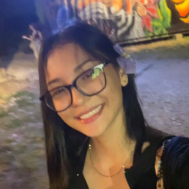 Canguro en Torrente: Angie