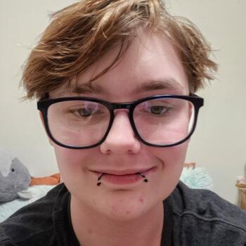 Babysitter in Roanoke: Ashton