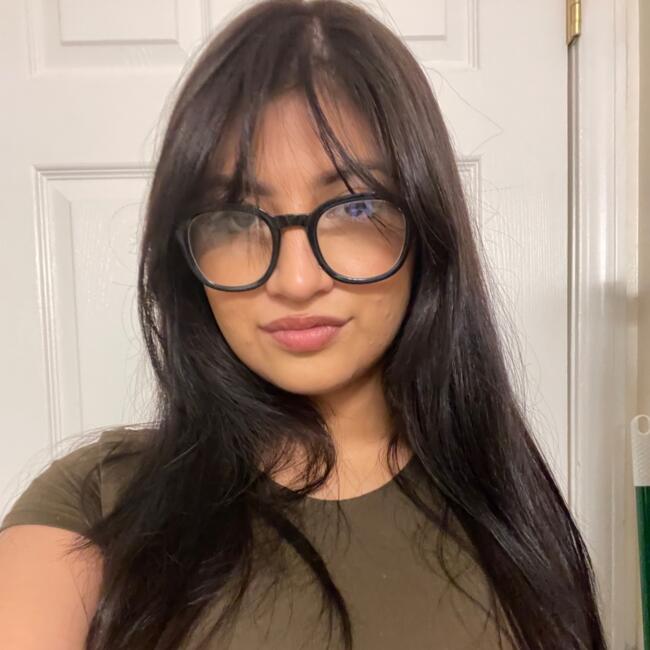 Babysitter in Everett (Washington): Alondra