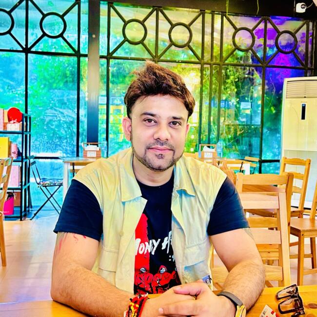 बम्बई में बेबीसिटिंग की नौकरी: Sanjay