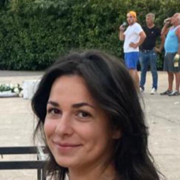 Babysitter in Marseille: Sarah