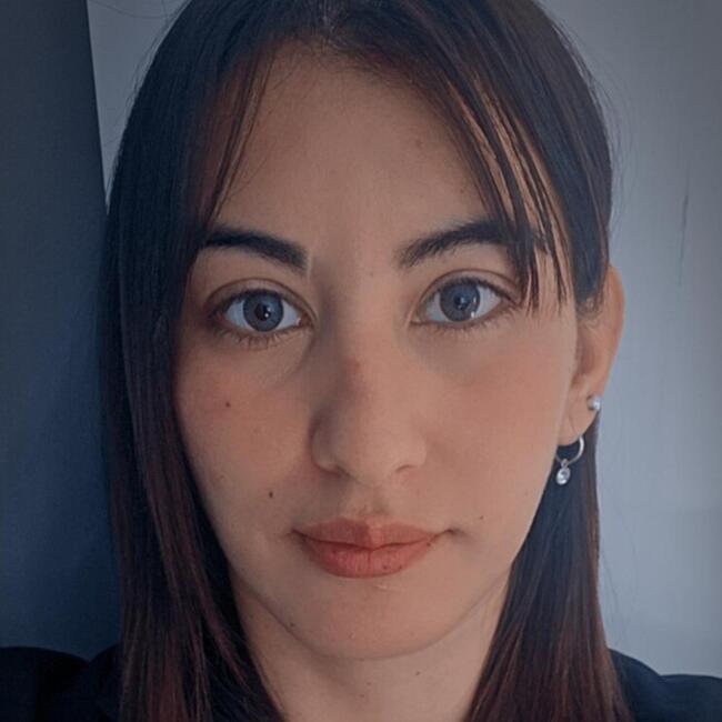 Babysitter in Montevideo: Dayana