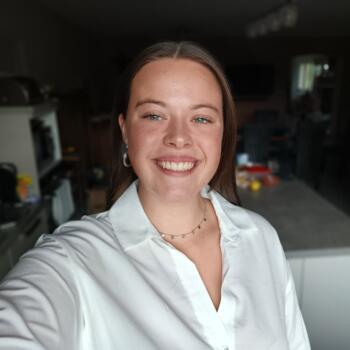 Babysitter in Loos: Morgane