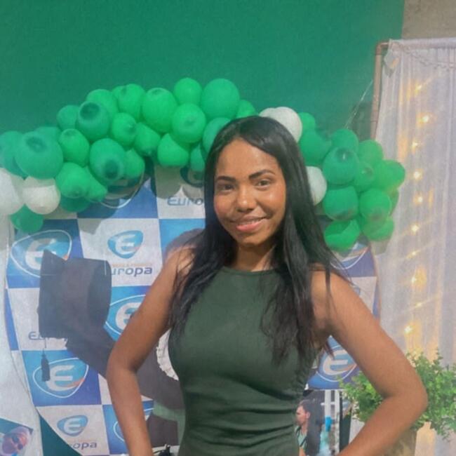 Babysitter in Marabá: Adriele