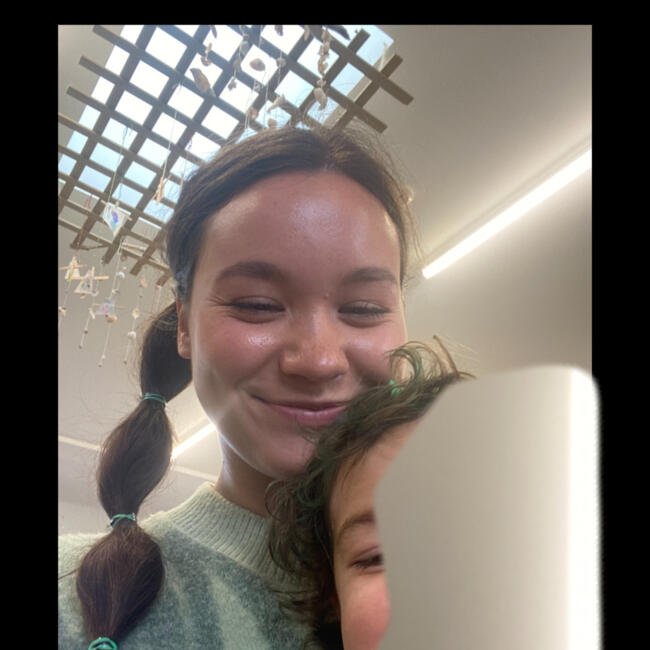 Babysitter in Harpenden: Ella