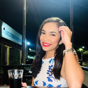 Babysitter in Araguaína: Michelly