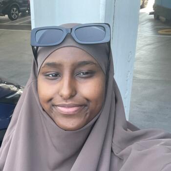 Babysitter in West Drayton: Samira