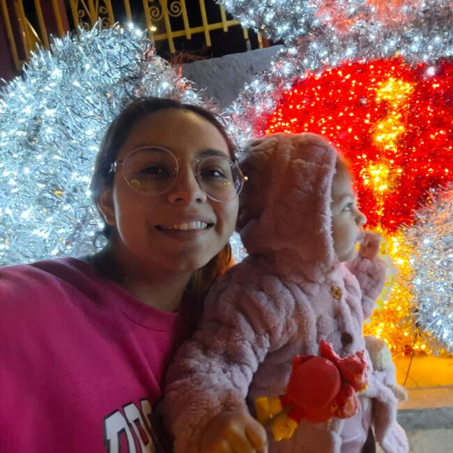Trabajo para niñera en Ciudad Juárez: Alexandra