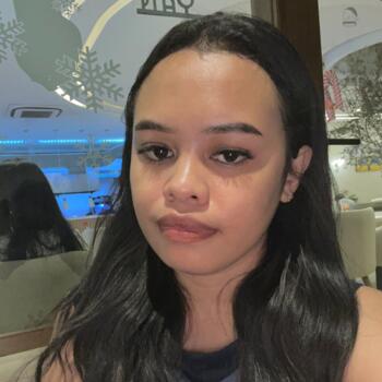 Babysitting job in Yogyakarta: babysitting job Maria Sufriana