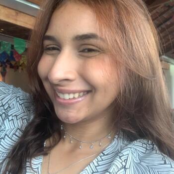 Babysitter Caruaru: Jasminny