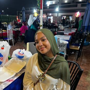 Niñera en París: Kenza