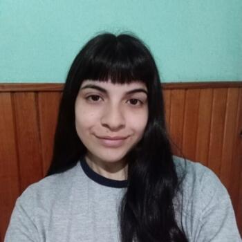 Babysitter in Morón: Camila