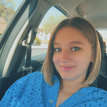 Babysitter in Langon: Manon