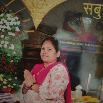 हैदराबाद में बेबीसिटर: Laxmi