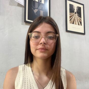 Niñera en Venado Tuerto: Leila