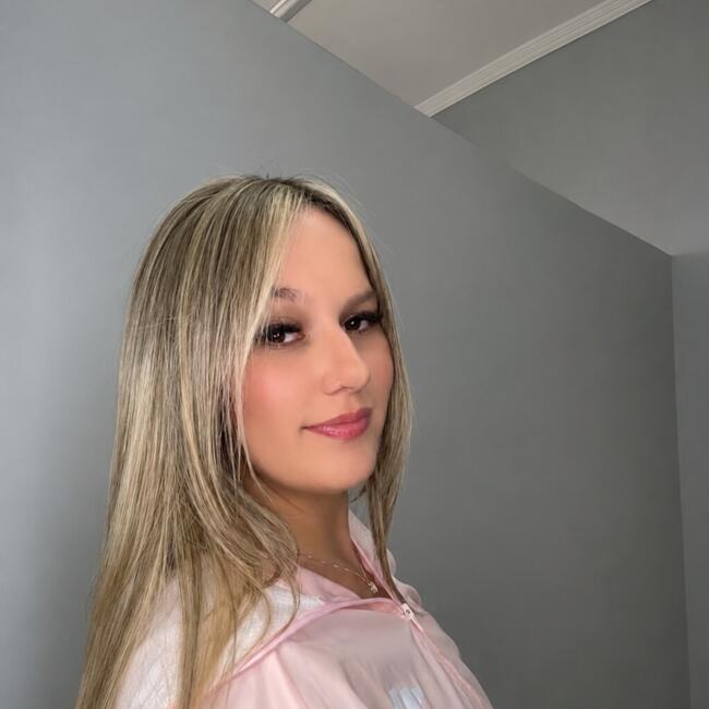 Babysitter in Campinas: Carolina