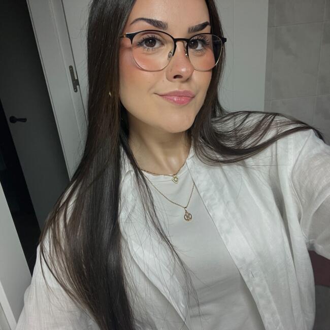 Nanny in Pamplona: Irene Pinto