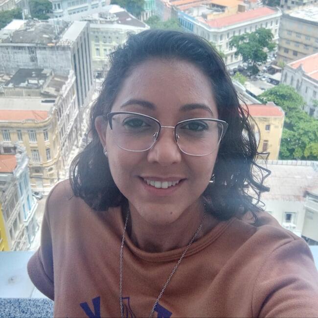 Emprego de babá em Olinda: Josielenk