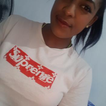 Niñera Echeverry: Yanelis