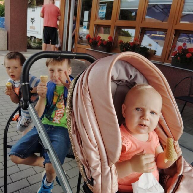 Babysitting job in Psáry: Radek