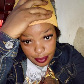 Babysitter Mogale City: Nokuthula