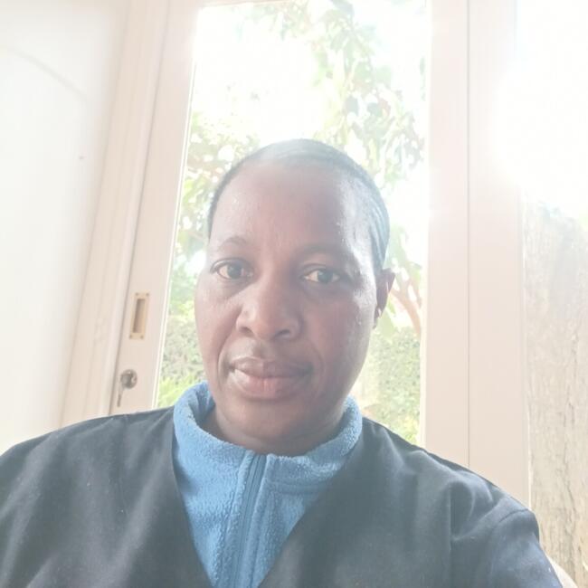 Babysitter in Centurion: Ruramisai