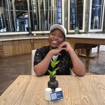 Babysitter in Port Elizabeth: Lindo