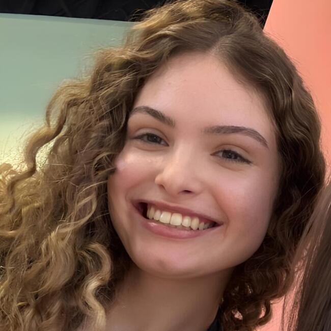 Babá em São Carlos: Luisa
