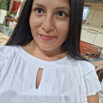 Babysitter San Juan de Lurigancho: Estrella Xiomara