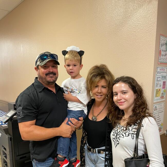 Babysitting job in Clermont (Florida): Chris