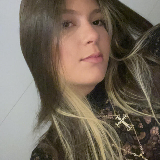 Babysitter in Sete Lagoas: Ana Julia
