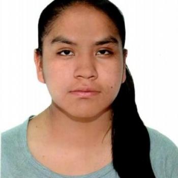 Babysitter in Cusco: Estefany