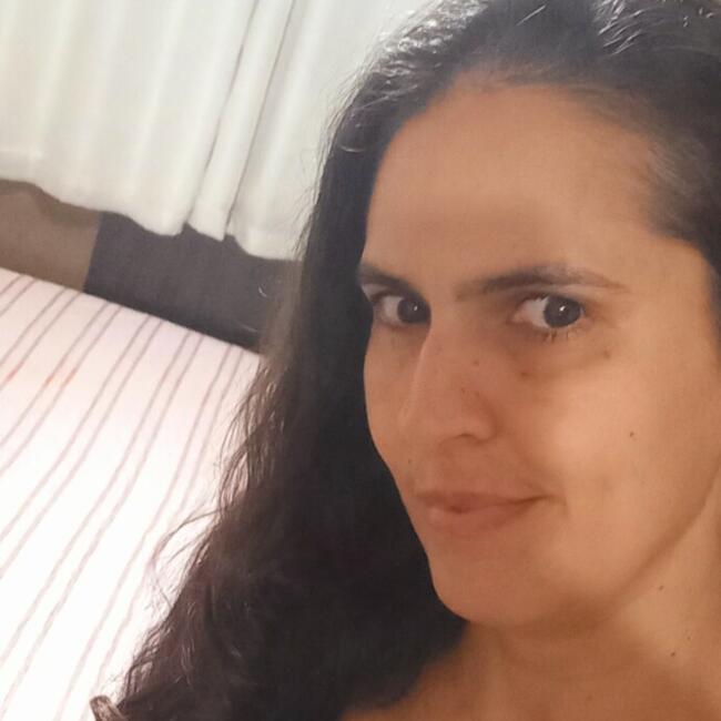 Emprego de babá em Ji Paraná: Patricia