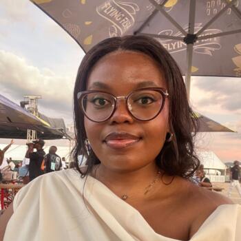 Nanny Akasia: Mandisa
